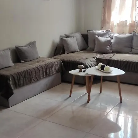 πολυτελεσ -μοντερνο διαμερισμα Apartament *