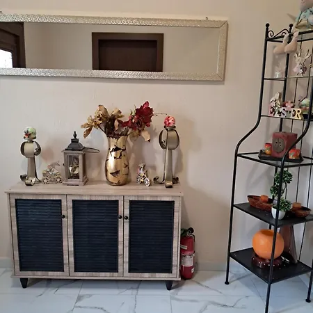 Apartament πολυτελεσ -μοντερνο διαμερισμα Larissa